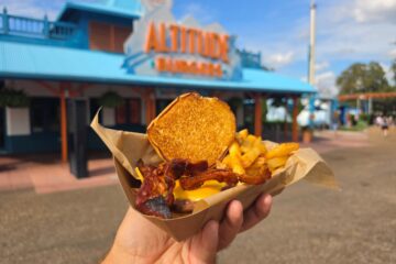 Altitude Burgers Smash Burger SeaWorld Orlando