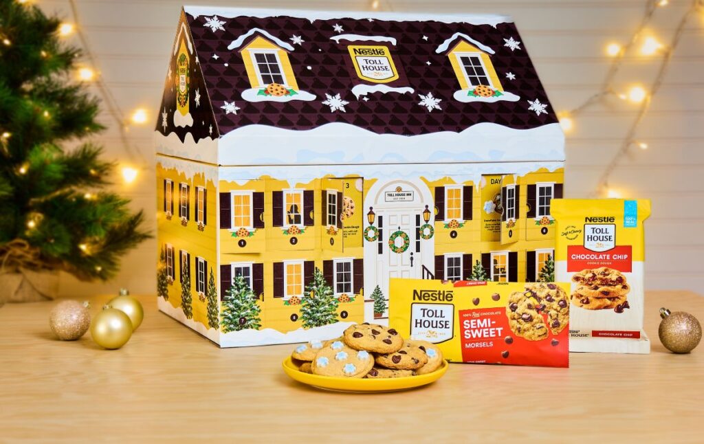 Yellow and black house design for an advent calendar
